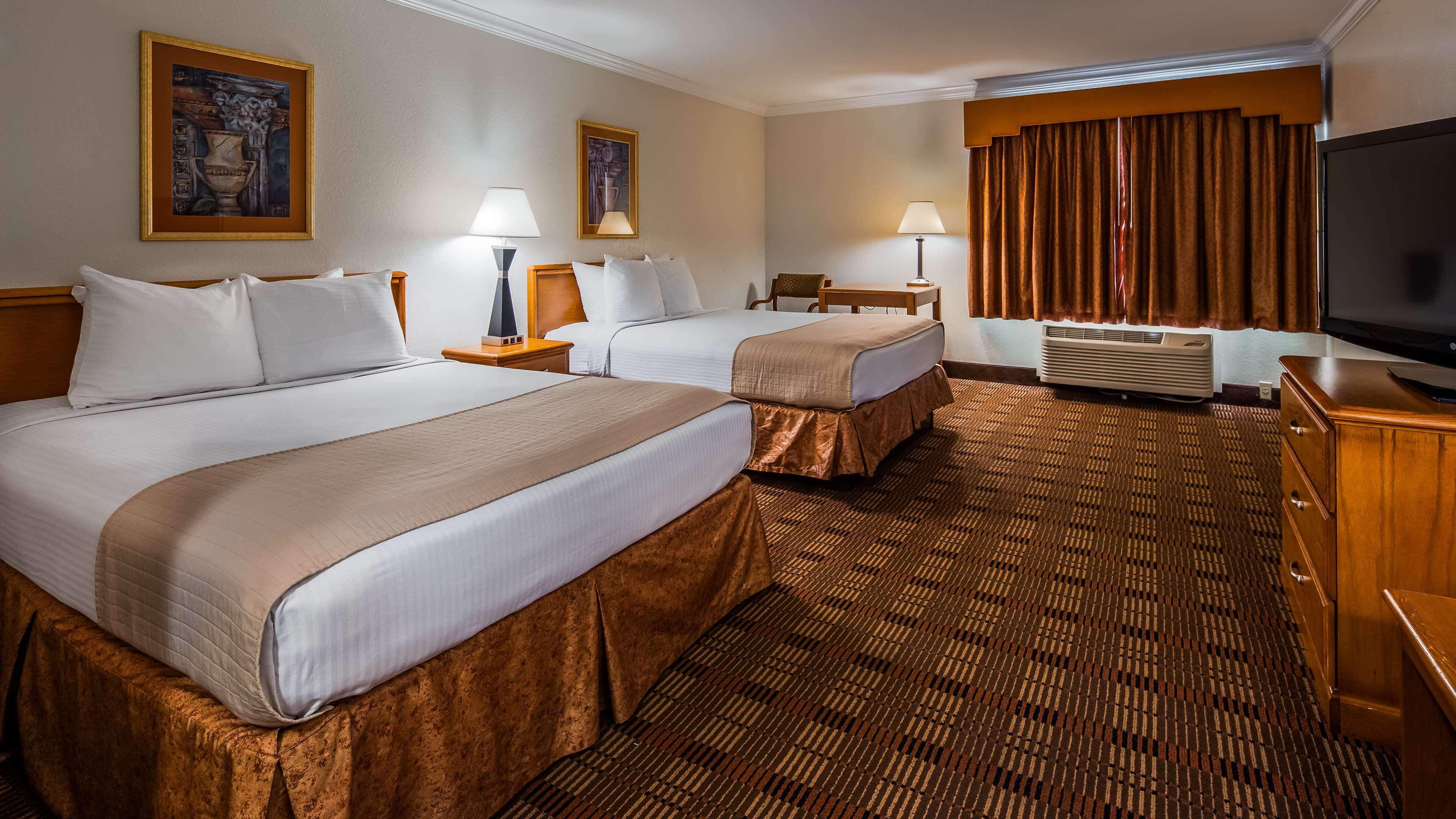 Best Western Club House Inn & Suites Mineral Wells Exterior foto